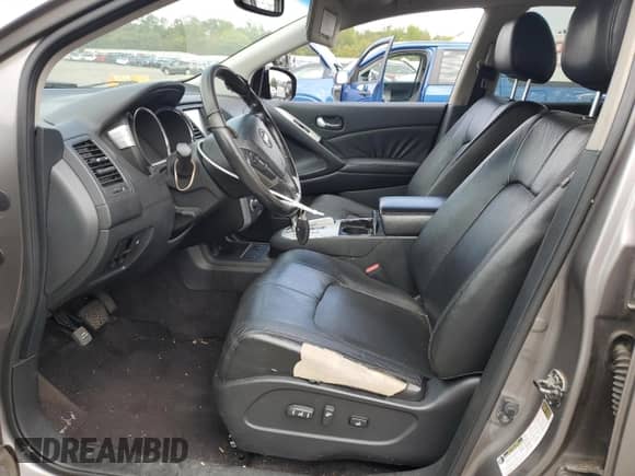 2009 Nissan Murano LE z VIN JN8AZ18W09W139004, wystawiony jako Copart lot #84225055 z przebiegiem 193 837 mil mil oraz Szkoda całkowita • Salvage title. Historia ofert i sprzedaży dostępna na DreamBid. Obrazek 7.