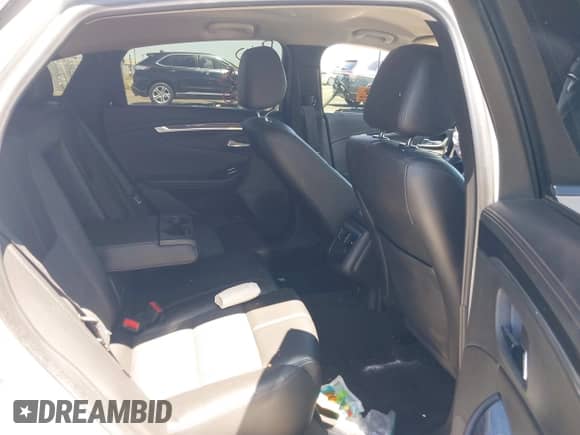 2017 Chevrolet Impala LT с VIN 2G1105SAXH9191914, выставлен на аукционе IAAI как лот 42909268 с пробегом 121 875 миль миль и . История ставок и продаж доступна на DreamBid. Изображение 8.