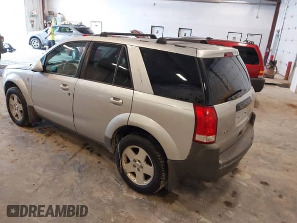 2005 Saturn VUE z VIN 5GZCZ63415S808551, wystawiony jako IAAI lot #42557004 z przebiegiem 234 814 mil mil oraz . Historia ofert i sprzedaży dostępna na DreamBid. Obrazek 3.