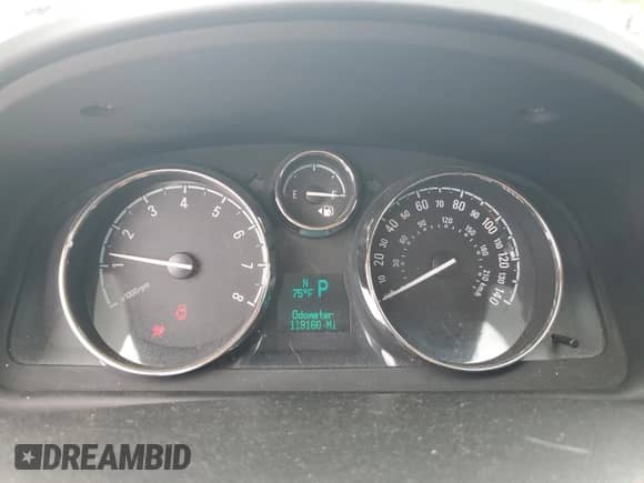 2014 Chevrolet Captiva Sport LTZ with VIN 3GNAL4EK5ES629435, listed as a Copart auction lot 82458595 with 119,160 mi miles and Salvage title. Bid and sale history available at DreamBid. Image 9.