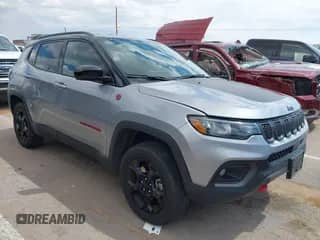 2024 Jeep Compass Trailhawk с VIN 3C4NJDDN4RT596875, выставлен на аукционе IAAI как лот 43042266 с пробегом 45 025 миль миль и . История ставок и продаж доступна на DreamBid. Изображение 1.