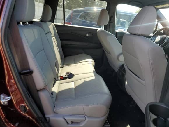 2021 Honda Passport EX-L с VIN 5FNYF8H55MB017593, выставлен на аукционе Copart как лот 82435635 с пробегом 60 637 миль миль и Списание • Salvage title. История ставок и продаж доступна на DreamBid. Изображение 11.