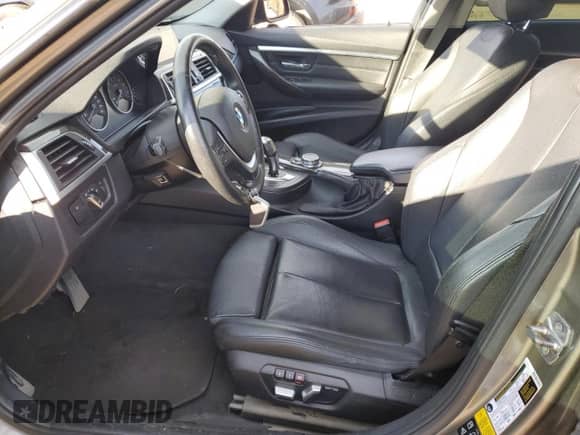 2016 BMW 3 Series 320i xDrive with VIN WBA8A3C52GK552121, listed as a Copart auction lot 69219055 with 110,811 mi miles and Salvage title. Bid and sale history available at DreamBid. Image 7.