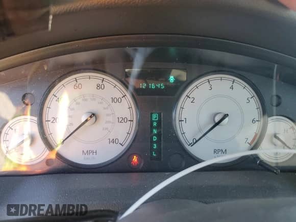 2006 Chrysler 300 with VIN 2C3KA43R26H309775, listed as a Copart auction lot 69139595 with 121,645 mi miles and Salvage title. Bid and sale history available at DreamBid. Image 9.