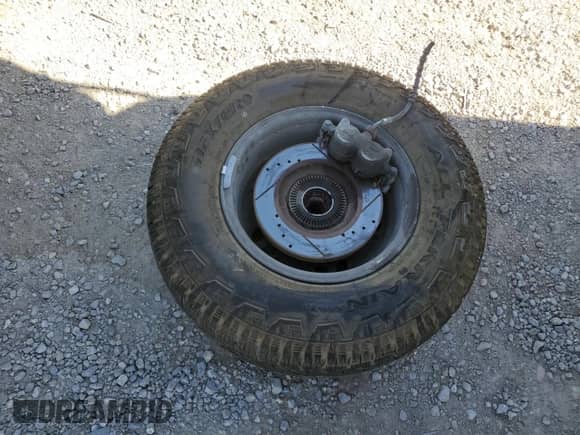 1996 Ford Explorer с VIN 1FMCU22X8TUA43114, выставлен на аукционе Copart как лот 59876404 с пробегом 252 426 миль миль и Списание • Salvage title. История ставок и продаж доступна на DreamBid. Изображение 13.