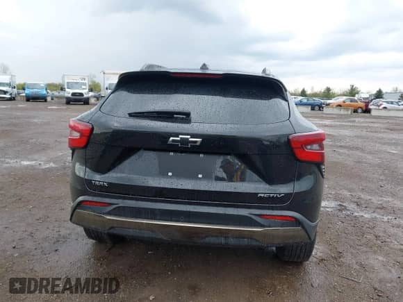 2024 Chevrolet Trax ACTIV z VIN KL77LKE2XRC163372, wystawiony jako IAAI lot #42165935 z przebiegiem 35 033 mil mil oraz . Historia ofert i sprzedaży dostępna na DreamBid. Obrazek 17.