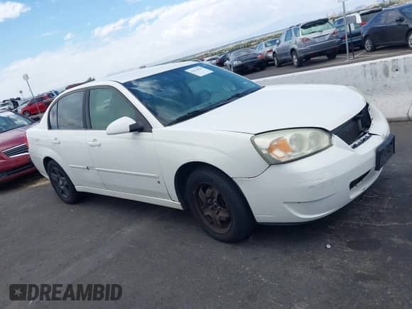 2007 Chevrolet Malibu 2LT z VIN 1G1ZT58N67F314120, wystawiony jako IAAI lot #43076828 z przebiegiem 202 492 mil mil oraz . Historia ofert i sprzedaży dostępna na DreamBid. Obrazek 13.