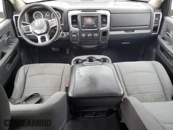 2021 Ram 1500 SLT z VIN 1C6RR7TTXMS535334, wystawiony jako Copart lot #58539145 z przebiegiem 114 861 mil mil oraz Szkoda całkowita • Salvage title. Historia ofert i sprzedaży dostępna na DreamBid. Obrazek 8.