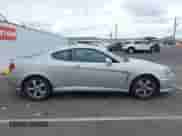 2006 Hyundai Tiburon GS с VIN KMHHM65D96U214567, выставлен на аукционе IAAI как лот 43186129 с пробегом 202 822 миль миль и . История ставок и продаж доступна на DreamBid. Изображение 13.