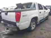 2005 Chevrolet Avalanche Z71 with VIN 3GNEK12Z45G146462, listed as a IAAI auction lot 42876406 with 261,707 mi miles and . Bid and sale history available at DreamBid. Image 4.