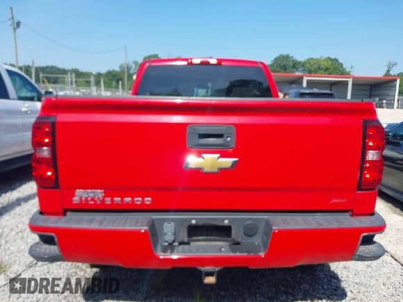 2016 Chevrolet Silverado 1500 Custom с VIN 1GCRCPEC7GZ204777, выставлен на аукционе IAAI как лот 42888414 с пробегом 58 607 миль миль и . История ставок и продаж доступна на DreamBid. Изображение 16.