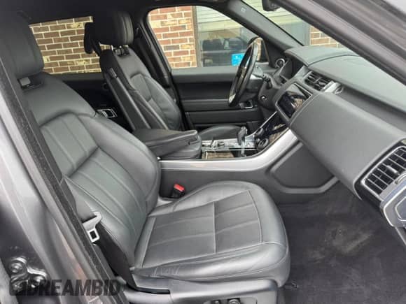 2019 Land Rover Range Rover Sport HSE z VIN SALWR2RUXKA861273, wystawiony jako Copart lot #57466695 z przebiegiem 88 820 mil mil oraz Czysty tytuł • Clean title. Historia ofert i sprzedaży dostępna na DreamBid. Obrazek 9.