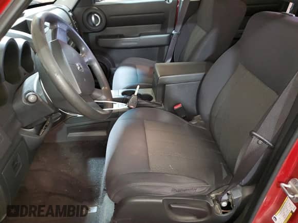 2011 Dodge Nitro Heat with VIN 1D4PU4GX3BW501092, listed as a Copart auction lot 68682015 with 124,694 mi miles and Salvage title. Bid and sale history available at DreamBid. Image 7.