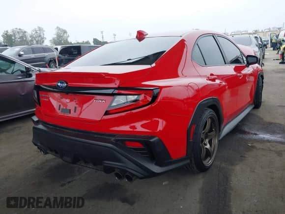 2022 Subaru WRX Premium с VIN JF1VBAF68N9026422, выставлен на аукционе IAAI как лот 42418514 с пробегом 22 297 миль миль и . История ставок и продаж доступна на DreamBid. Изображение 4.