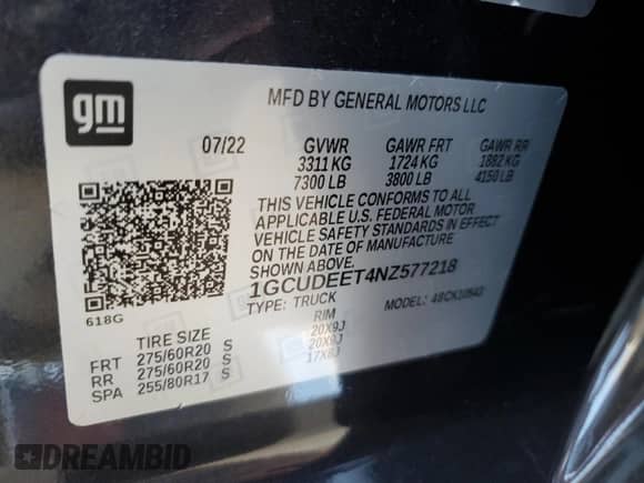 2022 Chevrolet Silverado 1500 RST z VIN 1GCUDEET4NZ577218, wystawiony jako Copart lot #42675324 z przebiegiem 25 718 mil mil oraz Szkoda całkowita • Salvage title. Historia ofert i sprzedaży dostępna na DreamBid. Obrazek 13.