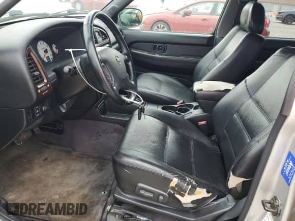 2002 Nissan Pathfinder SE with VIN JN8DR09Y62W729530, listed as a Copart auction lot 67353045 with 198,185 mi miles and Clean title. Bid and sale history available at DreamBid. Image 7.