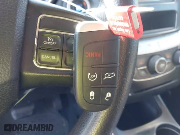 2012 Dodge Journey American Value z VIN 3C4PDCAB6CT389481, wystawiony jako IAAI lot #43359773 z przebiegiem 164 652 mil mil oraz . Historia ofert i sprzedaży dostępna na DreamBid. Obrazek 11.