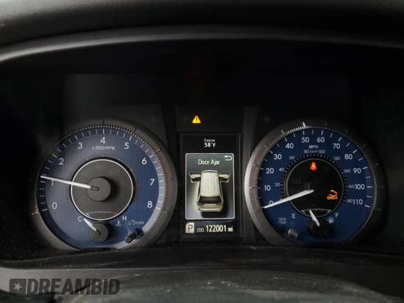 2019 Toyota Sienna LE with VIN 5TDJZ3DC4KS221083, listed as a Copart auction lot 85360625 with 122,001 mi miles and Salvage title. Bid and sale history available at DreamBid. Image 9.