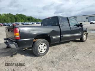 2002 Chevrolet Silverado 1500 LS с VIN 2GCEC19T121328132, выставлен на аукционе Copart как лот 63378195 с пробегом Не указан миль и Списание • Salvage title. История ставок и продаж доступна на DreamBid. Изображение 3.
