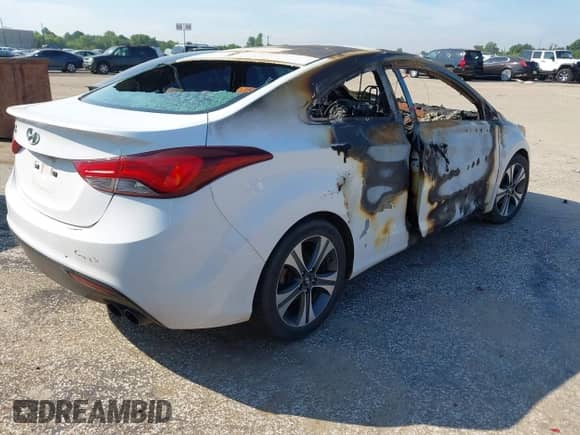 2014 Hyundai Elantra with VIN KMHDH6AH7EU027077, listed as a IAAI auction lot 42883726 with Not provided miles and . Bid and sale history available at DreamBid. Image 4.