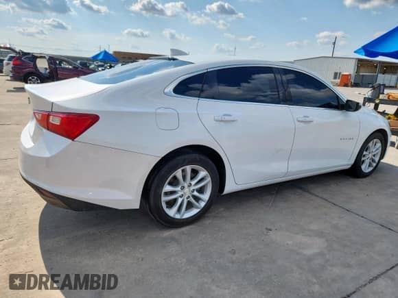 2018 Chevrolet Malibu LT with VIN 1G1ZD5ST8JF185972, listed as a Copart auction lot 67850235 with 130,948 mi miles and Salvage title. Bid and sale history available at DreamBid. Image 3.