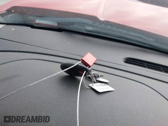 2013 Chevrolet Silverado 1500 LT with VIN 3GCPKSEA5DG180163, listed as a IAAI auction lot 41007469 with 87,180 mi miles and . Bid and sale history available at DreamBid. Image 11.