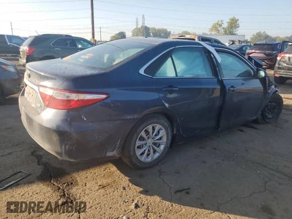 2015 Toyota Camry LE z VIN 4T1BD1FK2FU174578, wystawiony jako Copart lot #80746525 z przebiegiem Nie podano mil oraz Czysty tytuł • Clean title. Historia ofert i sprzedaży dostępna na DreamBid. Obrazek 3.