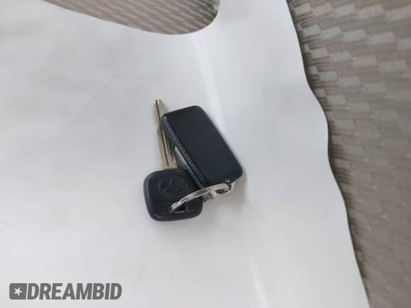 2004 Toyota Highlander with VIN JTEEP21A540010349, listed as a IAAI auction lot 42376355 with 272,792 mi miles and . Bid and sale history available at DreamBid. Image 11.