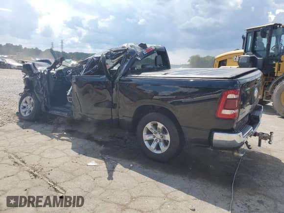 2023 Ram 1500 Laramie z VIN 1C6SRFJT5PN665765, wystawiony jako Copart lot #70183715 z przebiegiem Nie podano mil oraz Nie do naprawy • Non repairable. Historia ofert i sprzedaży dostępna na DreamBid. Obrazek 2.