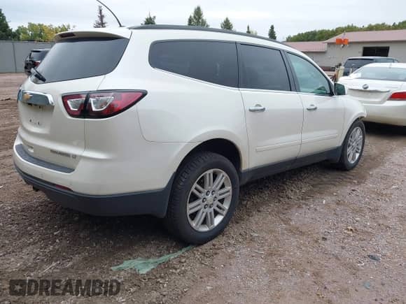 2014 Chevrolet Traverse LT с VIN 1GNKRGKD3EJ107673, выставлен на аукционе IAAI как лот 43462547 с пробегом 180 732 миль миль и . История ставок и продаж доступна на DreamBid. Изображение 4.