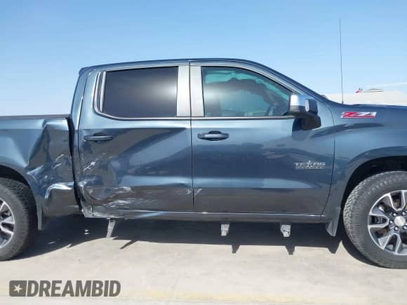 2020 Chevrolet Silverado 1500 LT с VIN 3GCUYDET2LG239280, выставлен на аукционе IAAI как лот 41833296 с пробегом 96 321 миль миль и . История ставок и продаж доступна на DreamBid. Изображение 14.