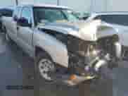 2006 Chevrolet Silverado 1500 LS z VIN 1GCEC19X66Z116391, wystawiony jako Copart lot #84517514 z przebiegiem 261 898 mil mil oraz Szkoda całkowita • Salvage title. Historia ofert i sprzedaży dostępna na DreamBid. Obrazek 4.