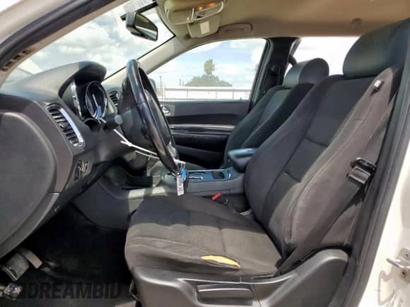 2011 Dodge Durango Express with VIN 1D4RD2GG0BC708635, listed as a Copart auction lot 63218355 with 147,479 mi miles and Salvage title. Bid and sale history available at DreamBid. Image 7.