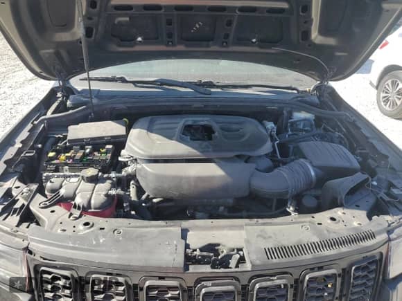 2021 Jeep Grand Cherokee Laredo X z VIN 1C4RJEAGXMC657311, wystawiony jako Copart lot #69351825 z przebiegiem 42 838 mil mil oraz Szkoda całkowita • Salvage title. Historia ofert i sprzedaży dostępna na DreamBid. Obrazek 12.