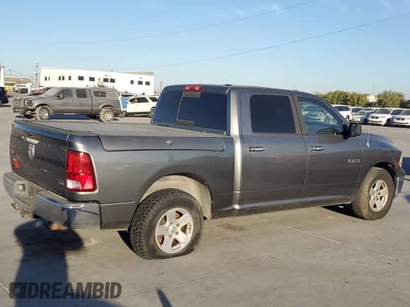 2009 Dodge 1500 SLT с VIN 1D3HB13P89J514771, выставлен на аукционе Copart как лот 76828604 с пробегом 224 321 миль миль и Чистый • Clean title. История ставок и продаж доступна на DreamBid. Изображение 3.