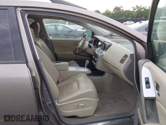 2011 Nissan Murano S z VIN JN8AZ1MW0BW164691, wystawiony jako IAAI lot #42187432 z przebiegiem 188 551 mil mil oraz . Historia ofert i sprzedaży dostępna na DreamBid. Obrazek 5.