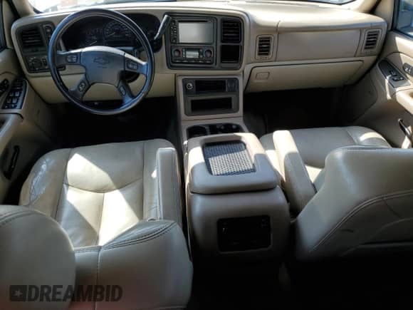 2006 Chevrolet Suburban LT с VIN 3GNGK26GX6G193455, выставлен на аукционе Copart как лот 81077925 с пробегом 174 701 миль миль и Чистый • Clean title. История ставок и продаж доступна на DreamBid. Изображение 8.