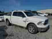 2019 Ram 1500 Lone Star z VIN 1C6RR6LT4KS613226, wystawiony jako Copart lot #70023675 z przebiegiem 207 396 mil mil oraz Szkoda całkowita • Salvage title. Historia ofert i sprzedaży dostępna na DreamBid. Obrazek 4.