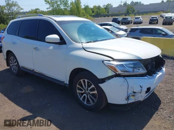2014 Nissan Pathfinder Platinum with VIN 5N1AR2MN9EC707546, listed as a IAAI auction lot 43093917 with 164,810 mi miles and . Bid and sale history available at DreamBid. Image 1.