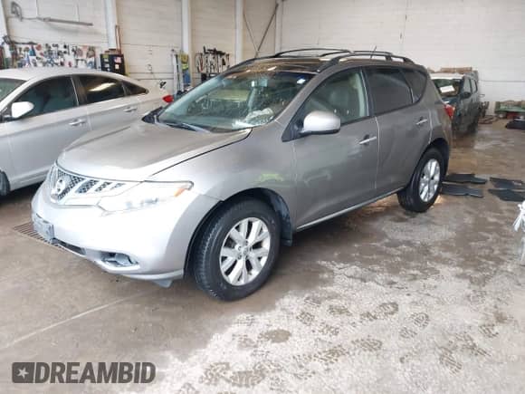 2012 Nissan Murano S с VIN JN8AZ1MW5CW229083, выставлен на аукционе IAAI как лот 42369255 с пробегом 184 500 миль миль и . История ставок и продаж доступна на DreamBid. Изображение 17.