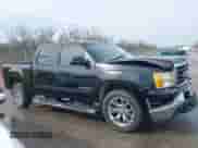 2007 GMC Sierra 1500 SLE1 z VIN 2GTEC13C671643993, wystawiony jako IAAI lot #41556101 z przebiegiem 212 097 mil mil oraz . Historia ofert i sprzedaży dostępna na DreamBid. Obrazek 13.