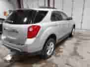 2013 Chevrolet Equinox LT z VIN 2GNFLNEK7D6432453, wystawiony jako IAAI lot #43104360 z przebiegiem 132 167 mil mil oraz . Historia ofert i sprzedaży dostępna na DreamBid. Obrazek 4.