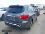 2019 Nissan Pathfinder S z VIN 5N1DR2MN6KC612547, wystawiony jako IAAI lot #43048655 z przebiegiem 124 710 mil mil oraz . Historia ofert i sprzedaży dostępna na DreamBid. Obrazek 4.