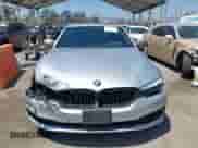 2019 BMW 5 Series 530e с VIN WBAJA9C56KB392693, выставлен на аукционе IAAI как лот 42757442 с пробегом 35 679 миль миль и . История ставок и продаж доступна на DreamBid. Изображение 13.