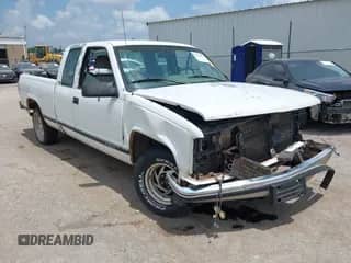 1996 Chevrolet Silverado 1500 with VIN 2GCEC19RXT1239164, listed as a IAAI auction lot 42724822 with 243,363 mi miles and . Bid and sale history available at DreamBid. Image 1.