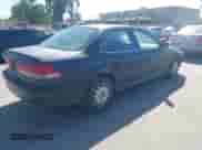 2001 Honda Accord LX z VIN 1HGCG65561A104084, wystawiony jako IAAI lot #42273127 z przebiegiem 399 995 mil mil oraz . Historia ofert i sprzedaży dostępna na DreamBid. Obrazek 4.