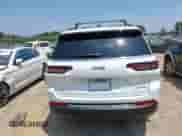 2025 Jeep Grand Cherokee Limited with VIN 1C4RJKBG7S8686200, listed as a IAAI auction lot 42592289 with 1,979 mi miles and . Bid and sale history available at DreamBid. Image 17.