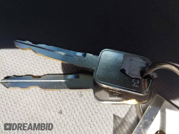 2010 Ford Econoline Cargo Commercial with VIN 1FTNE1EWXADA67094, listed as a IAAI auction lot 43173889 with 202,853 mi miles and . Bid and sale history available at DreamBid. Image 11.