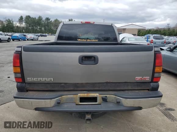 2007 GMC Sierra 1500 SLE1 with VIN 1GTEK19B67Z138612, listed as a Copart auction lot 53272235 with 151,527 mi miles and Clean title. Bid and sale history available at DreamBid. Image 6.