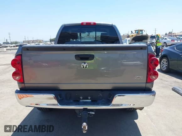 2007 Dodge 1500 SLT with VIN 1D7HA18257S263729, listed as a IAAI auction lot 42653985 with 122,714 mi miles and . Bid and sale history available at DreamBid. Image 16.